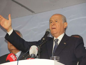 Bahçeli’den ’’demokrasi paketine’’ eleştiri