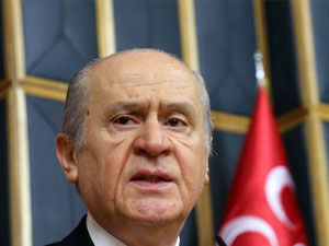 Bahçeli’den gençlere çağrı