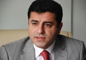 "Kendine güveniyorsan Ses örneği  ver"