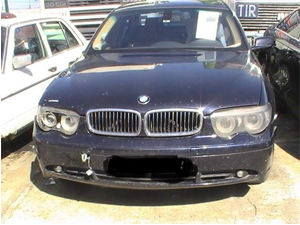 Trabzon'un yeni gelir kapısı! Kaçak arabalar...