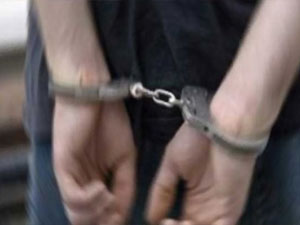 Eşini tam 12 yerinden bıçakladı!..