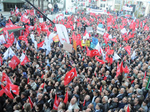 CHP'den Artvin'de gövde gösterisi yaptı