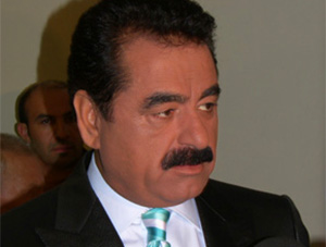 Tatlıses'ten şok:Bende hırsızım..!