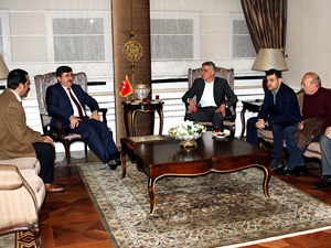 TS'den Vali Öz'e Onur üyeliği