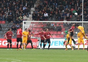 Kayserispor hızla düşüyor!