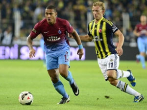 Avni Aker'de olaylı maç