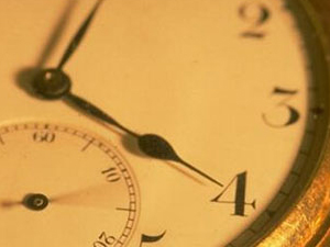 Saatler bir saat ileri alınıyor!