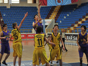 Bölge Şampiyonası Trabzon'da başladı