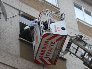 Samsun'da korkutan yangın !