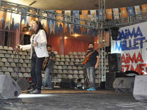 Ünlü sanatçıdan Başbakan’a destek