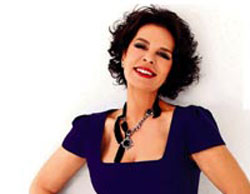 Hülya Koçyiğit'ten üzücü haber!