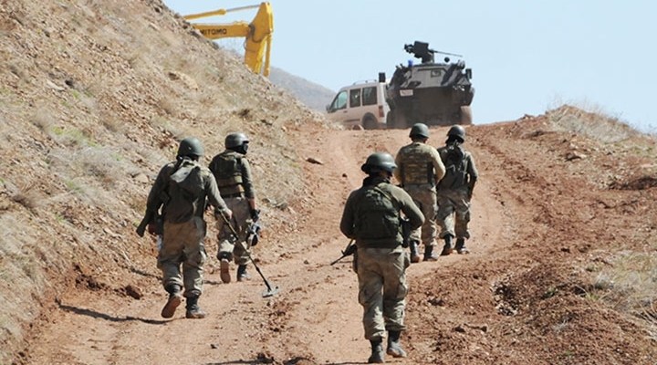 Tunceli'de tuzaklanmış 30 kilo bomba bulundu!