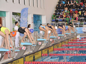 Trabzon'da yüzme yarışları tamamlandı işte sonuçlar!