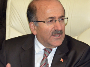 Gümrükçüoğlu göreve başladı