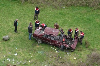 Kitlenen direksiyon öldürüyordu
