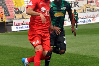 Akhisar, Eskişehir ile berabere kaldı