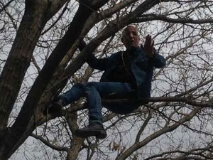 TBMM önünde intihar girişimi!