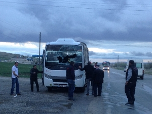 Öğretmen servisi kaza yaptı: 14 yaralı