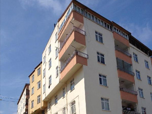 Ünye'de balkondan düşen çocuk öldü!