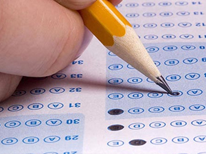 LYS'lere gireceklerin başvuruları 21-30 Nisan 2014 tarihleri arası yapılacak.