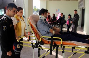 Minibüs önce savruldu sonra ise...