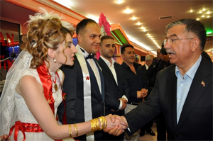 Bakan 3 çocuktan fazlasını istedi