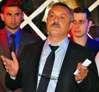 800 kişinin istindam edilmesini sağladık