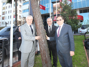 Trabzon'da 14 yıl sonra aynı yerde poz verdiler