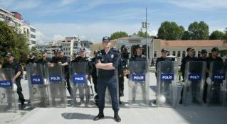 Onlar yürüdü bu sefer halk çekti!