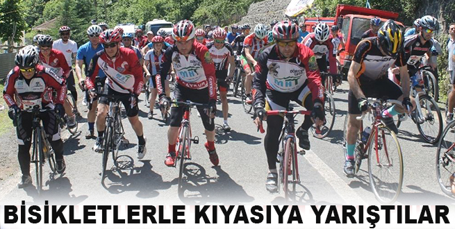 Artivn'de bisiklet yarışı