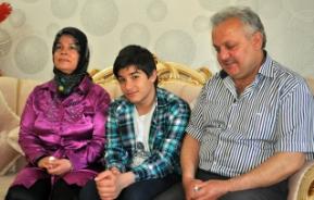 Onula çocuk sevgisini öğrendiler!