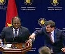 Davutoğlu'nun bu görüntülerine dikkat!
