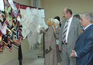 Kadınlar Hünerlerini Sergiledi