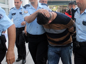 Çarşaflı hırsızın oyunu tutmadı