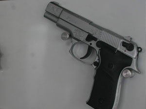 Trabzon'da silah yakalandı