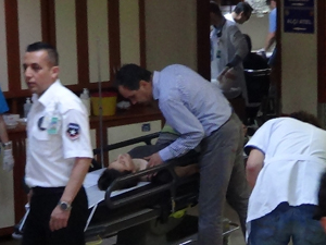 Deprem paniği: 20 yaralı!