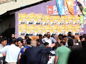 Savunma Bakanı'ndan 'bayrak' açıklaması