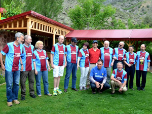 Çalıştay için Trabzon'a geldiler formaları görünce...