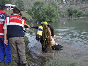 Karne sevinci gölette son buldu