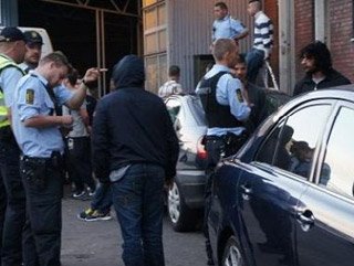 Danimarka'da camiye baskın