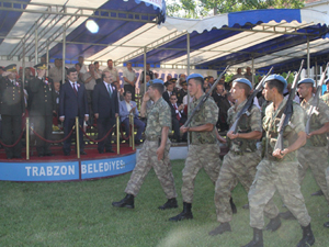 Trabzon'da Jandarmaya kutlama!