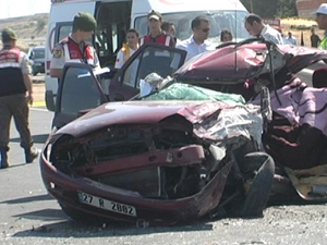 Korkunç kaza: 4 ölü, 4 yaralı