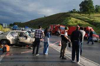 Kocaeli'nde kaza: 3 ölü, 5 yaralı