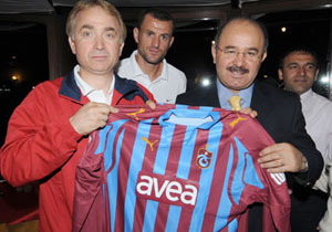 Bakan Çelik'ten TS'ye ziyaret