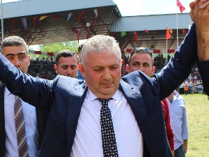 Ağalık yeniden Trabzonlu Selim'de!