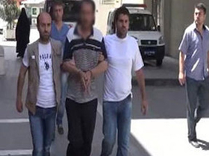 Bayrağı indiren zanlı ile ilgili flaş iddia!