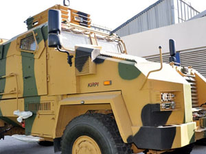 Kirpi yuvarlandı: 13 asker yaralı