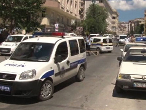 Operasyon sırasında silahlı çatışma!