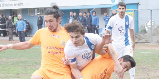 Pazar yoğun mesaide