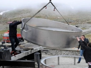 Rizeli kafaya taktı bir kere!